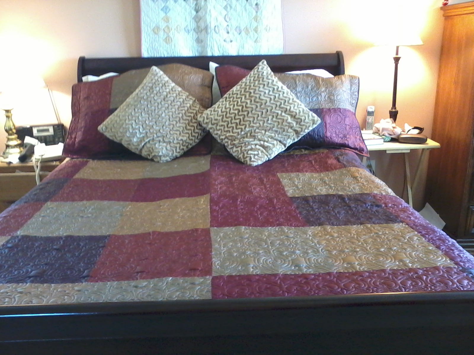 comforter 001 Looks better in real life!